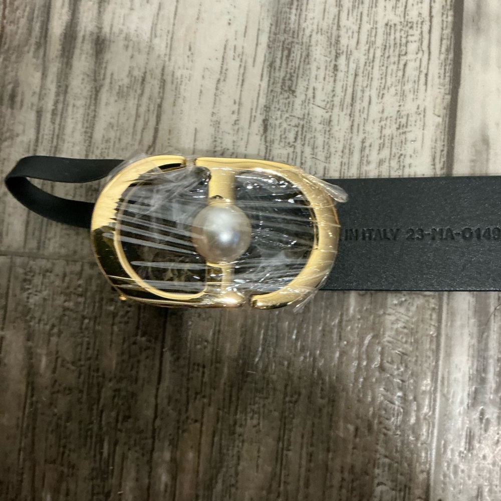 Dior Black Leather Belt with Gold Buckle and Pearl 38 inches - Picture 14 of 16